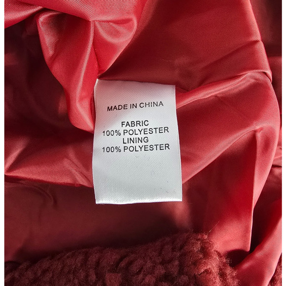 NEW Eilly Bazar Teddy Coat Women's M Burgundy Fuzzy Fleece Button NWOT - Picture 6 of 16
